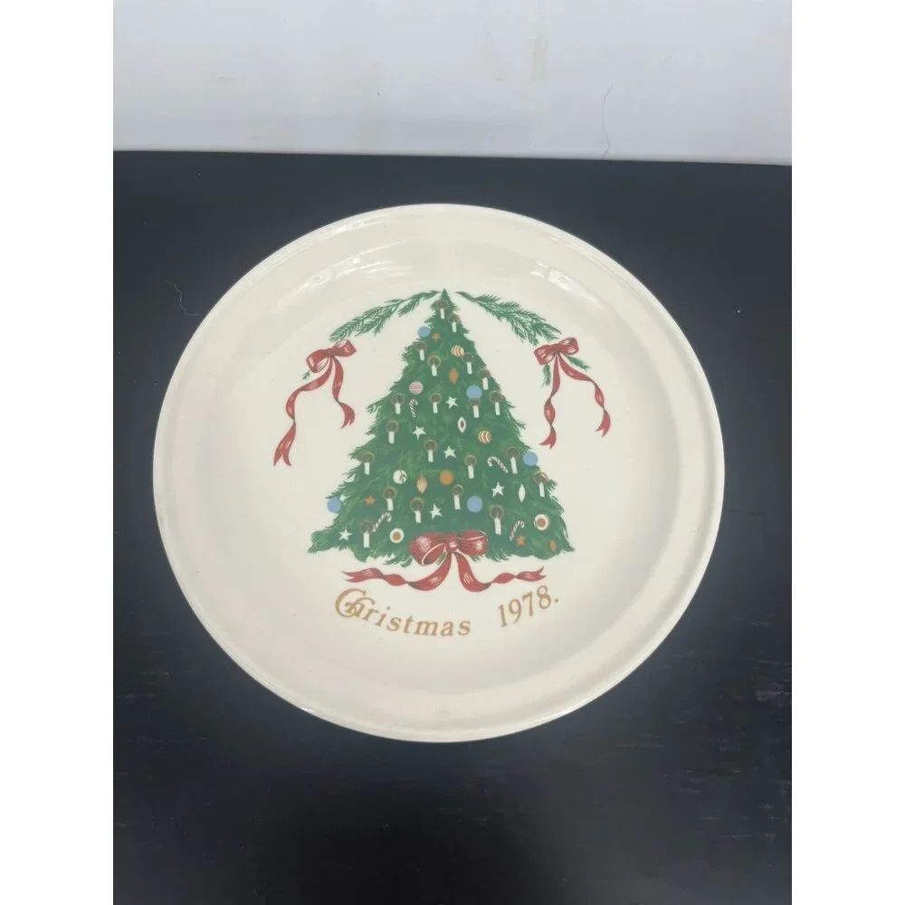 Vintage‎ Lillian Vernon 7” Christmas Plate 1978 Christmas Decoration Decor